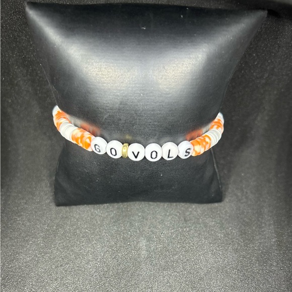 University of Tennessee - Knoxville (Go Vols) Heishi Bracelet - Picture 2 of 7